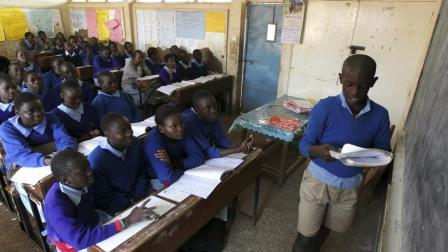 Kenyan Students Learning