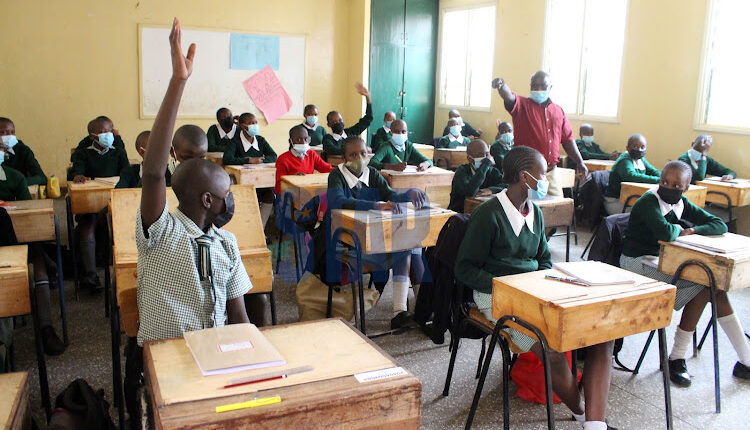 Government urged to deliver JSS books as President Ruto dismisses reports of HELB being broke