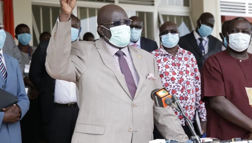 Education CS Prof George Magoha addresses principals of Western region TVET institutions at Kisumu National Polytechnic. (Photo/Courtesy)