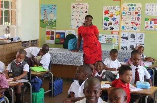 Grade 1 teacher in class