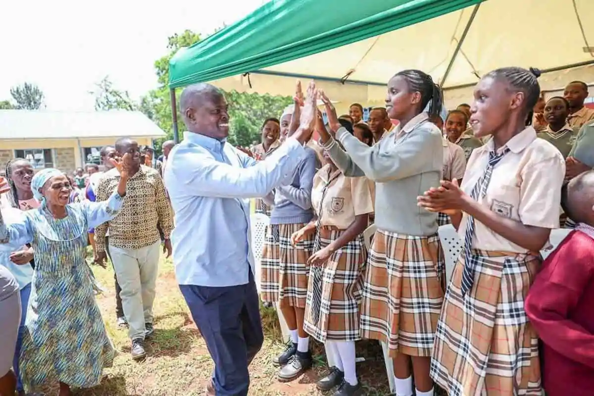 Mp Ndindi Nyoro At Kambirwa Senior School